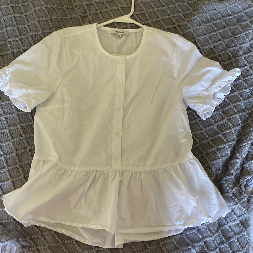 Madewell White Short-Sleeve Ruffle Hem Button Front Blouse